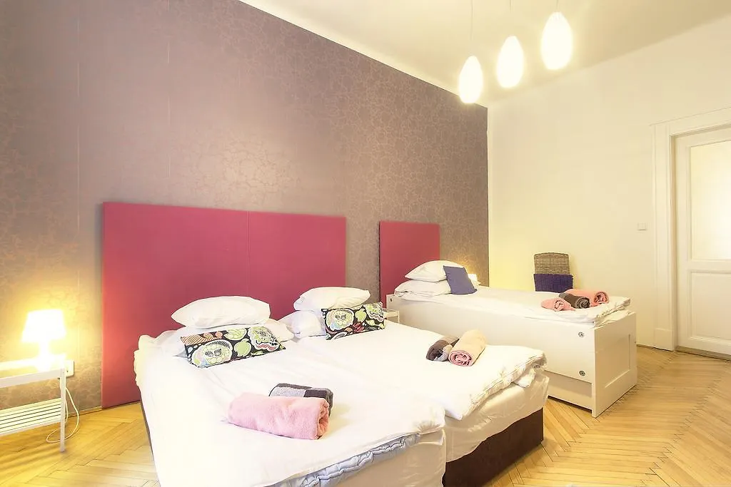 Centrum Apartments Old Town Square Prag
