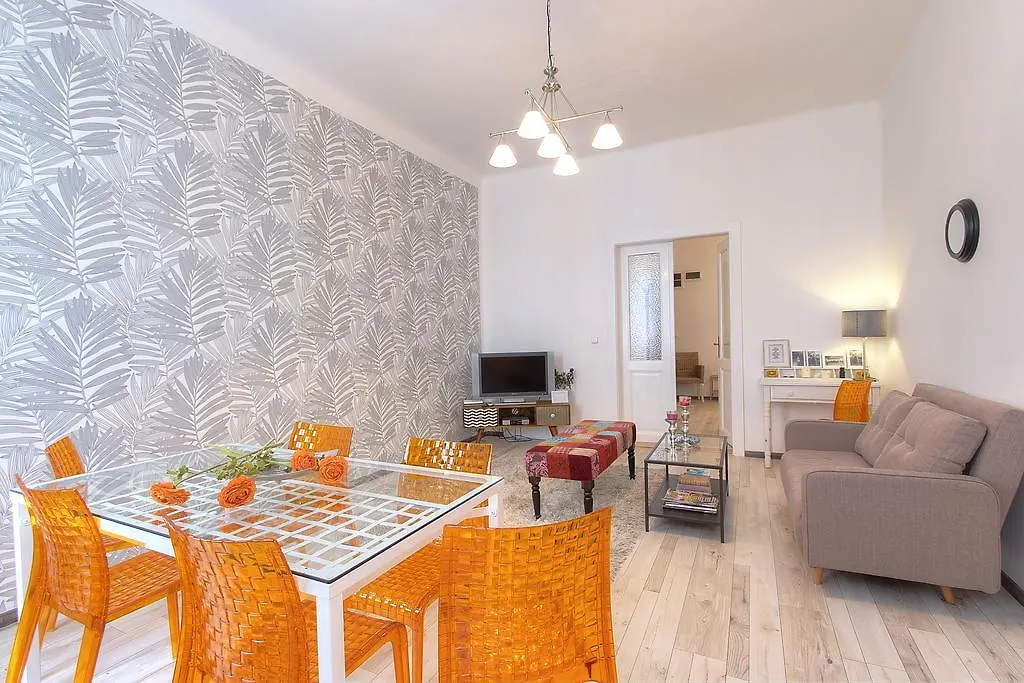 Centrum Apartments Old Town Square Prag 0*,  Tjeckien