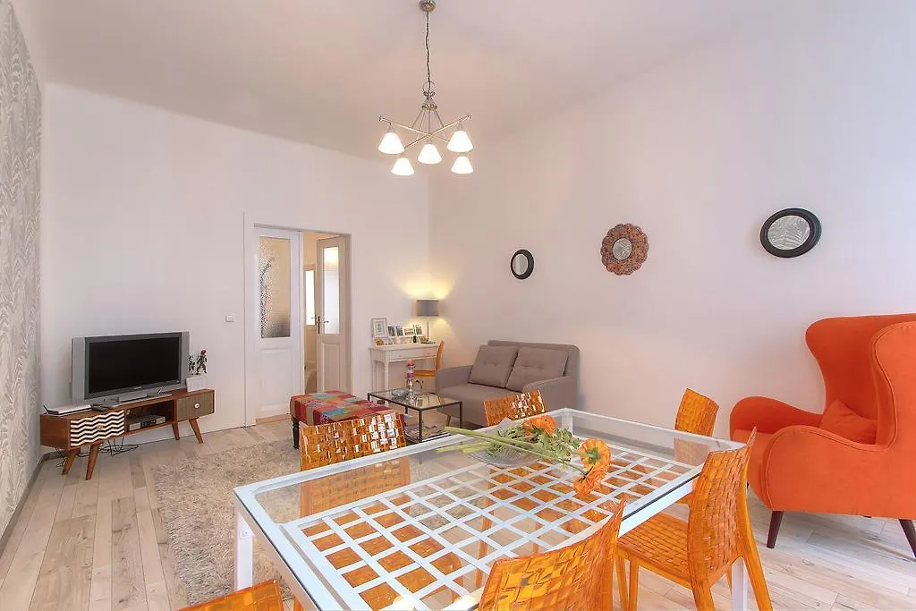 Centrum Apartments Old Town Square Prag Tjeckien